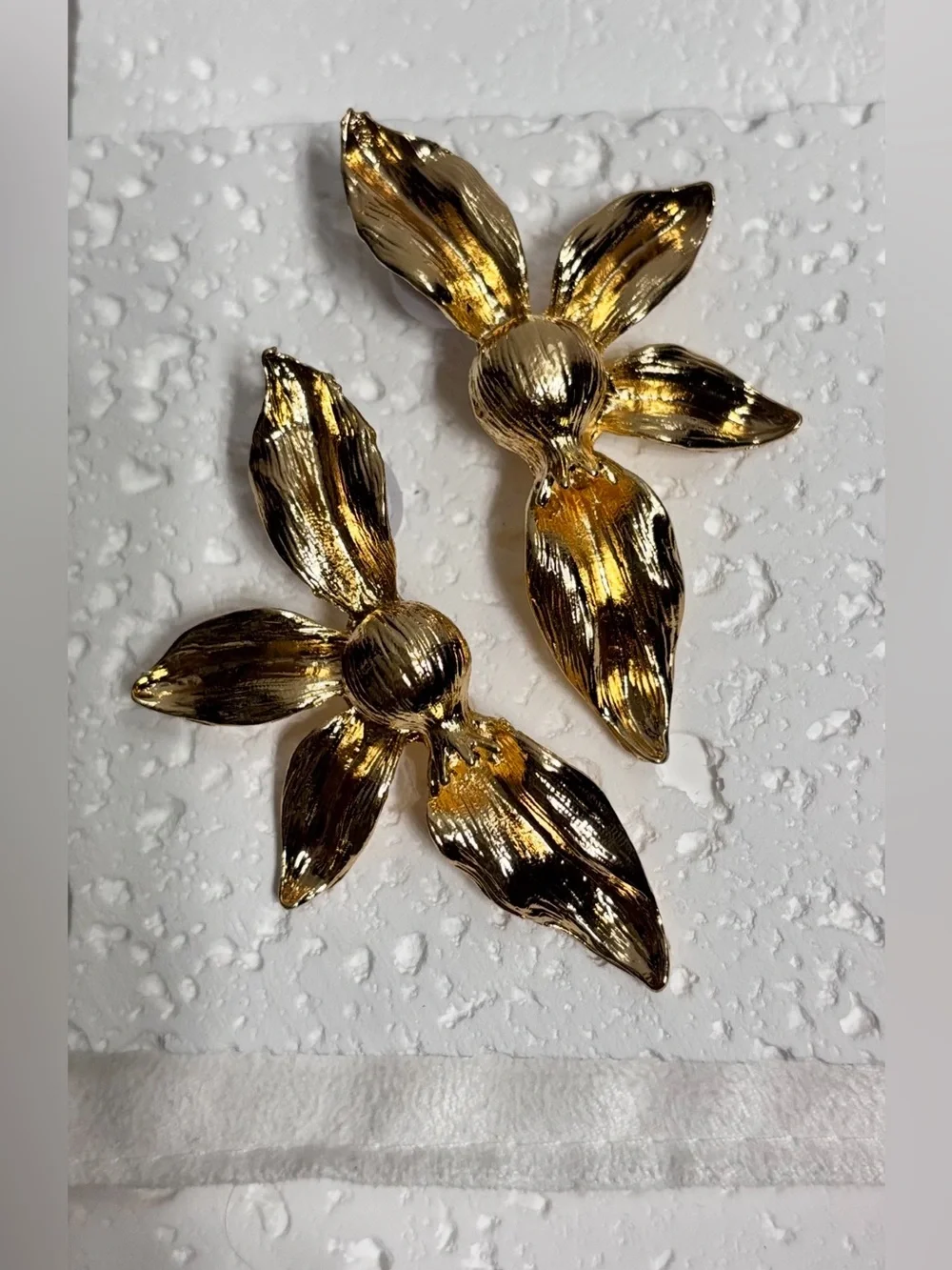 Gold Floral Statement Earrings - Women Jewelry E011